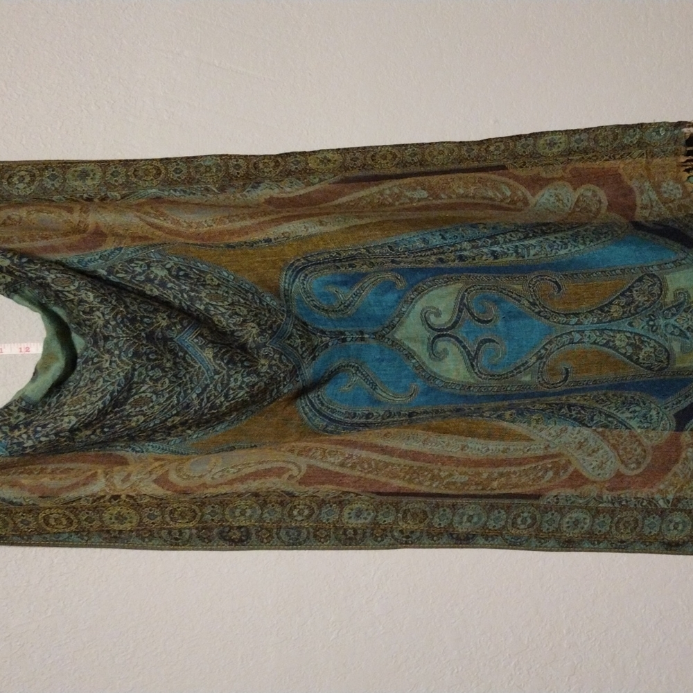 SCARF - Picture 5 of 8